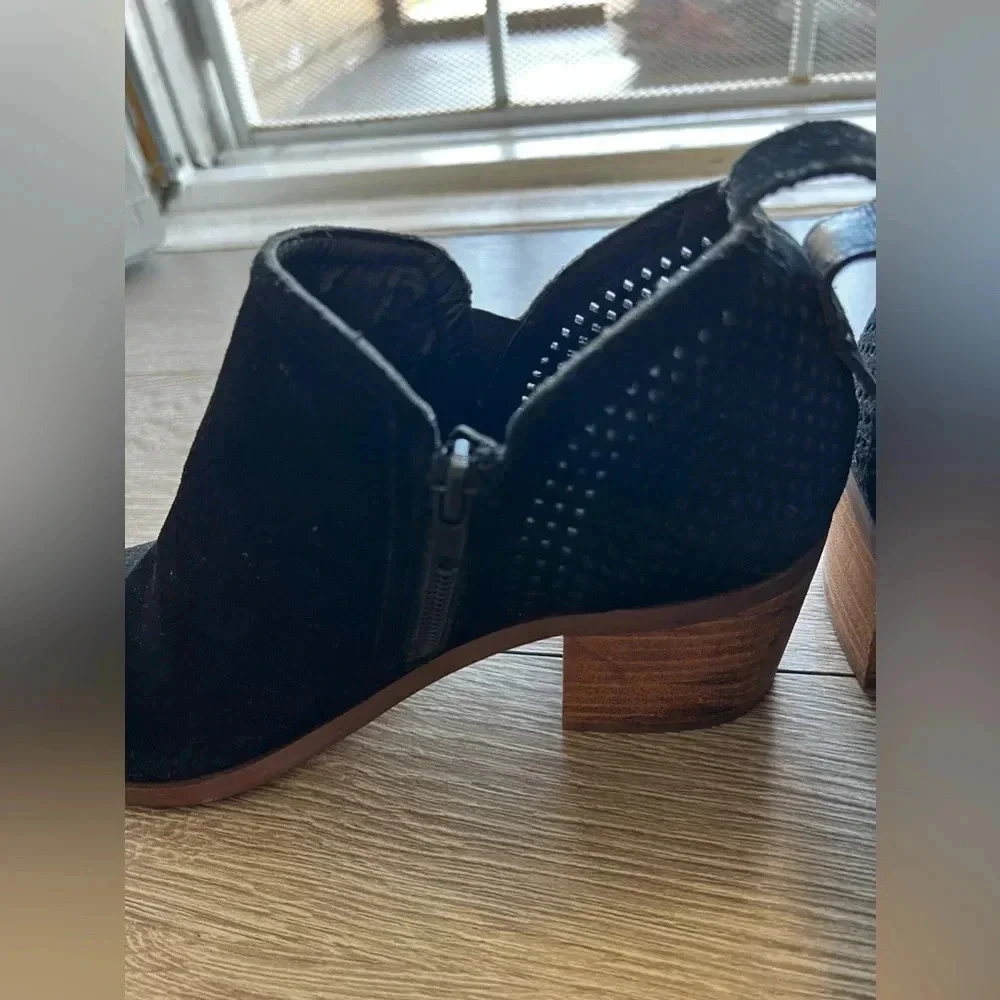 Steve Madden Ankle Booties Black - Women's Size 7.5